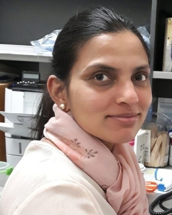 Dr Anusha Fernando
