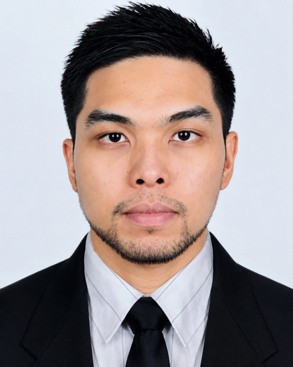 Dr Aaron Santos