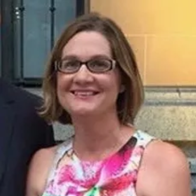 Dr Fleur Thomas