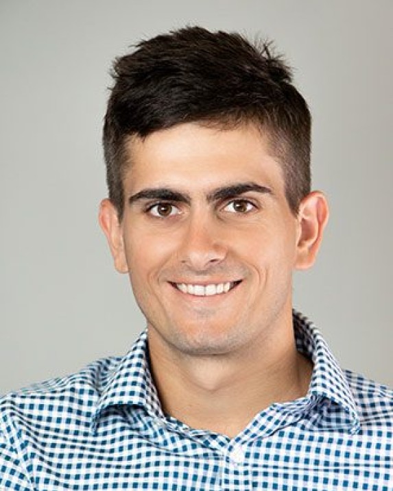 Dr Daniel Kirk