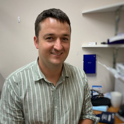 Dr Michael Lynch