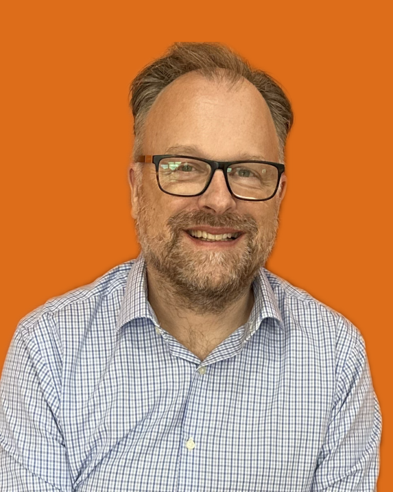Dr Edwin Kruys