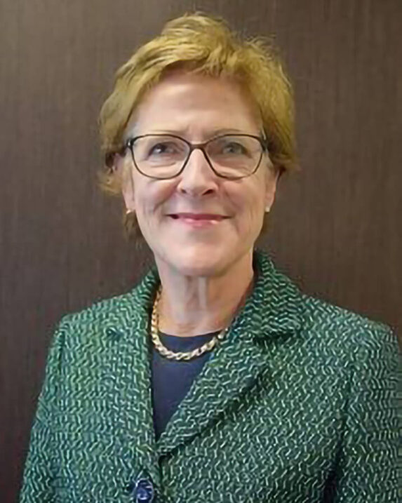 Dr Jennifer Firman