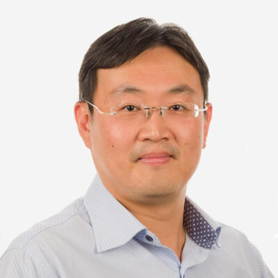 Dr Robin Yong