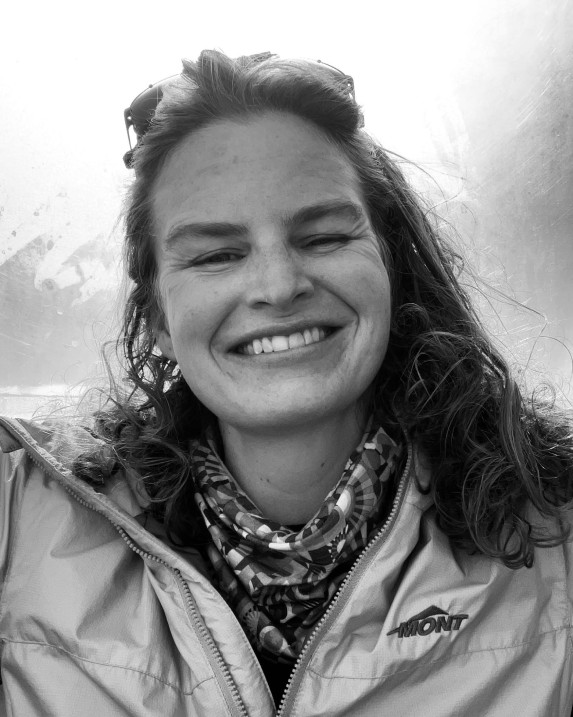 Dr Liv Grover-Johnson