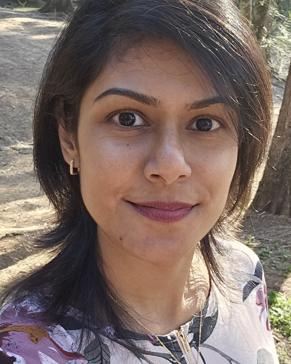 Dr Nilukshi Gunawardana