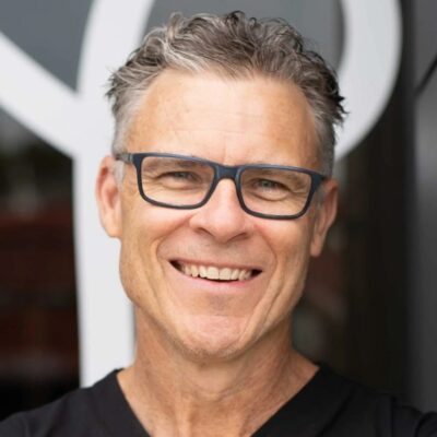 Dr David Lund