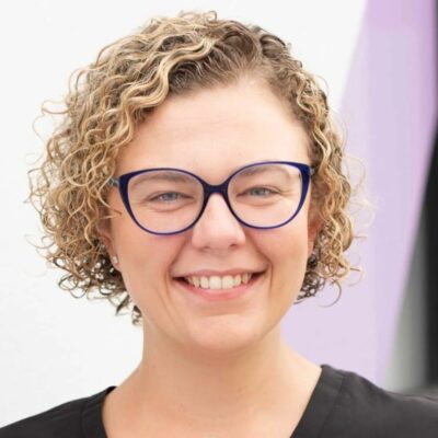 Dr Gemma Halliday